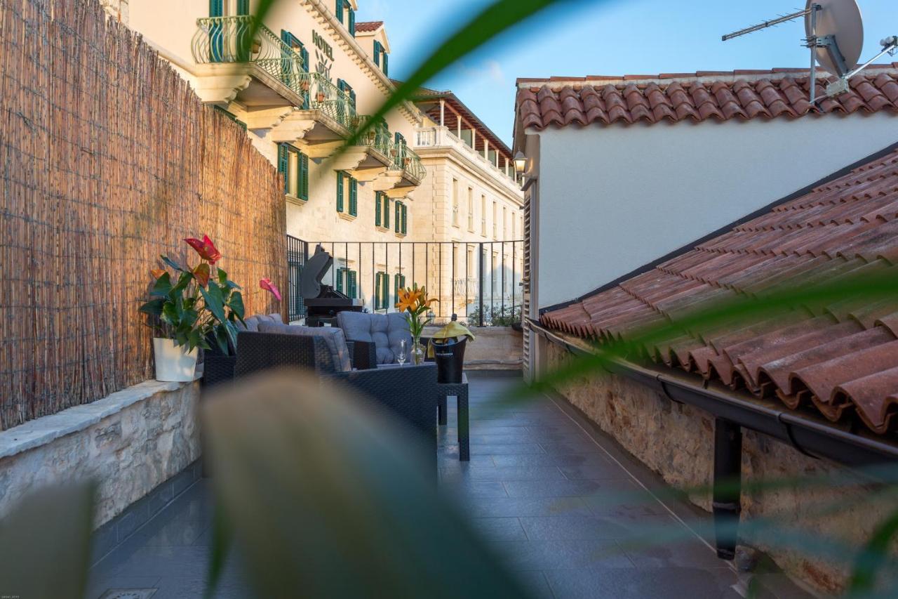 Lola Apartments - Zf Hvar Hvar Town Exterior photo